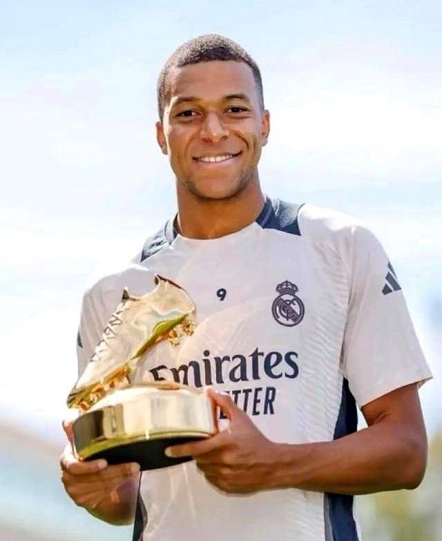 上海U20男足进全运8强，蒯纪闻：没有徐根宝指导我们出不了线